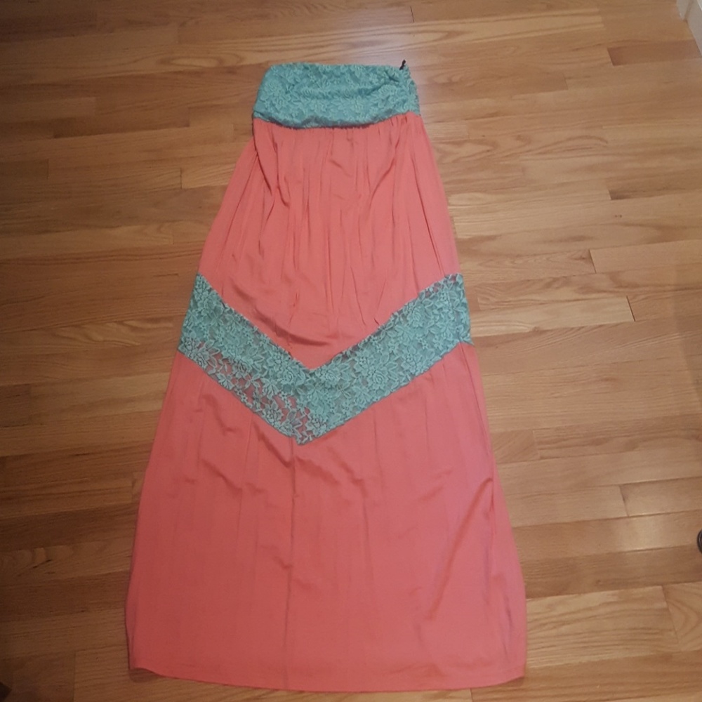 strapless maxi dress